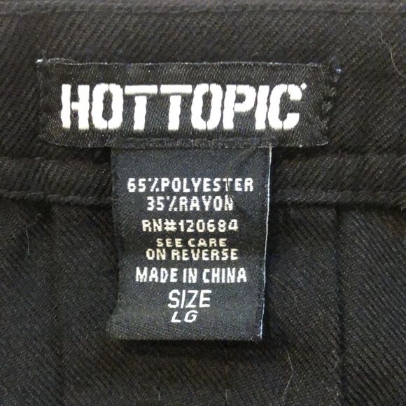 Hot topic black pleated skirt - Picture 3 of 3